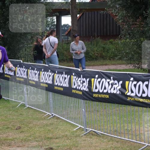31.08.2025 - Elbe Triathlon Hamburg Luisa Fischer http://msf.ph/oto/8673253 31.08.2025 11:01:51 Laufen 526, 1990 meine-sportfotos.de
