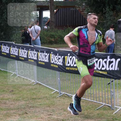 31.08.2025 - Elbe Triathlon Hamburg Luisa Fischer http://msf.ph/oto/8673311 31.08.2025 11:02:13 Laufen 322, 527 meine-sportfotos.de