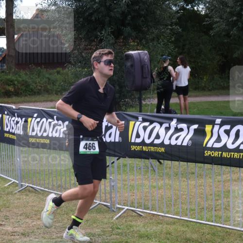 31.08.2025 - Elbe Triathlon Hamburg Luisa Fischer http://msf.ph/oto/8673353 31.08.2025 11:02:51 Laufen 466 meine-sportfotos.de