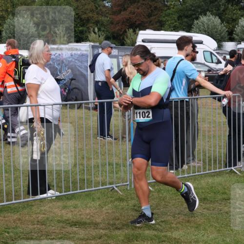 31.08.2025 - Elbe Triathlon Hamburg Luisa Fischer http://msf.ph/oto/8673360 31.08.2025 11:02:54 Laufen 5, 1102 meine-sportfotos.de