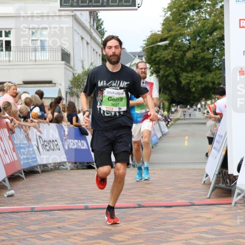 31.08.2025 - 21. Blankeneser Heldenlauf Strokosch-Dieckow http://msf.ph/oto/8673367 31.08.2025 10:51:43 Ziel 3627, 3021 meine-sportfotos.de