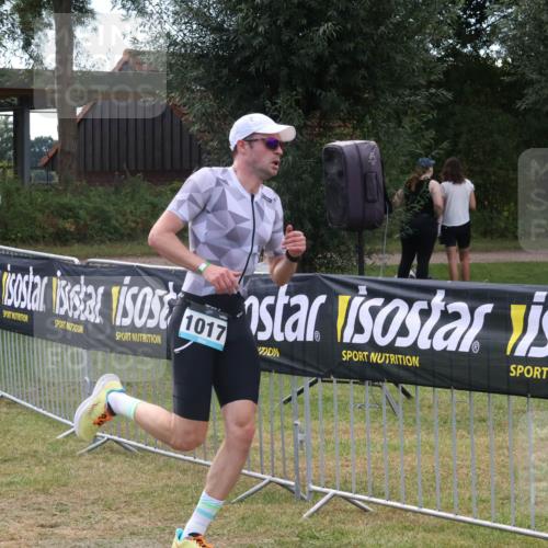31.08.2025 - Elbe Triathlon Hamburg Luisa Fischer http://msf.ph/oto/8673393 31.08.2025 11:03:09 Laufen 1017, 7 meine-sportfotos.de
