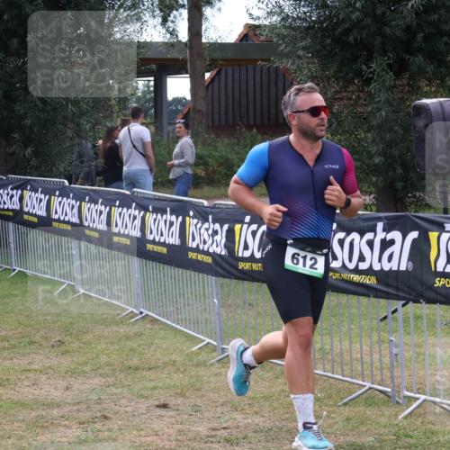 31.08.2025 - Elbe Triathlon Hamburg Luisa Fischer http://msf.ph/oto/8673451 31.08.2025 11:04:04 Laufen 612, 3 meine-sportfotos.de