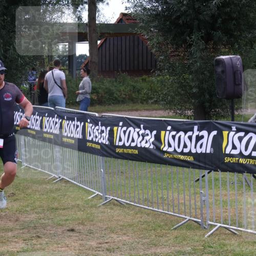 31.08.2025 - Elbe Triathlon Hamburg Luisa Fischer http://msf.ph/oto/8673463 31.08.2025 11:04:06 Laufen 173 meine-sportfotos.de