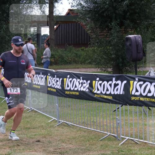31.08.2025 - Elbe Triathlon Hamburg Luisa Fischer http://msf.ph/oto/8673467 31.08.2025 11:04:06 Laufen 173 meine-sportfotos.de