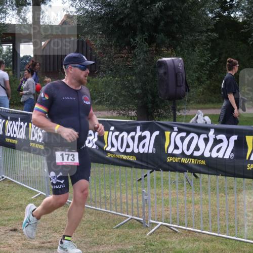 31.08.2025 - Elbe Triathlon Hamburg Luisa Fischer http://msf.ph/oto/8673472 31.08.2025 11:04:07 Laufen 173 meine-sportfotos.de