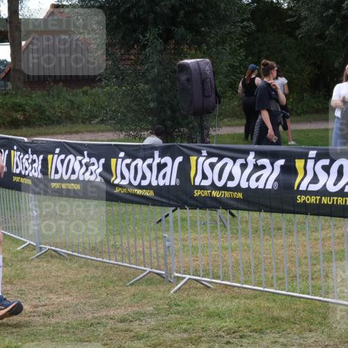31.08.2025 - Elbe Triathlon Hamburg Luisa Fischer http://msf.ph/oto/8673558 31.08.2025 11:05:27 Laufen 327 meine-sportfotos.de