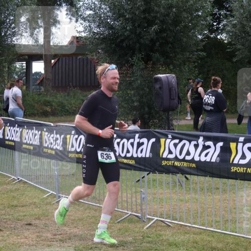 31.08.2025 - Elbe Triathlon Hamburg Luisa Fischer http://msf.ph/oto/8673597 31.08.2025 11:05:49 Laufen 910, 636 meine-sportfotos.de