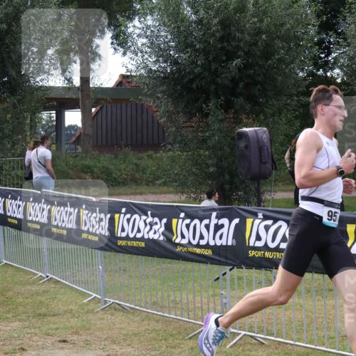 31.08.2025 - Elbe Triathlon Hamburg Luisa Fischer http://msf.ph/oto/8673613 31.08.2025 11:05:52 Laufen 297, 95, 95 meine-sportfotos.de