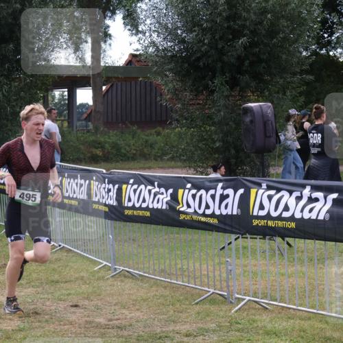 31.08.2025 - Elbe Triathlon Hamburg Luisa Fischer http://msf.ph/oto/8673634 31.08.2025 11:06:03 Laufen 495 meine-sportfotos.de