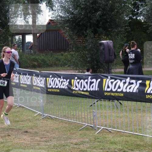 31.08.2025 - Elbe Triathlon Hamburg Luisa Fischer http://msf.ph/oto/8673641 31.08.2025 11:06:05 Laufen 840 meine-sportfotos.de