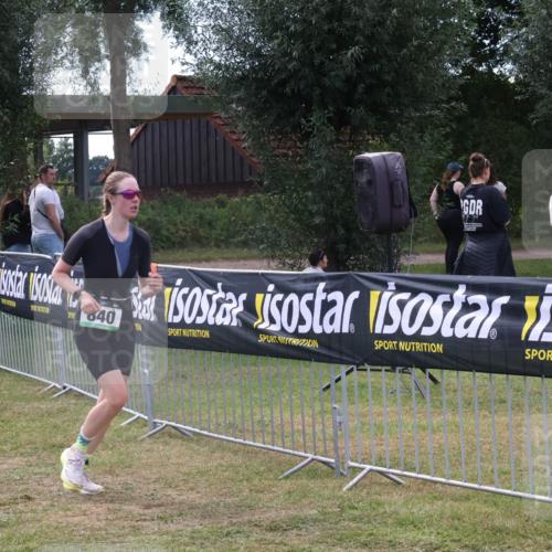 31.08.2025 - Elbe Triathlon Hamburg Luisa Fischer http://msf.ph/oto/8673644 31.08.2025 11:06:06 Laufen 840 meine-sportfotos.de