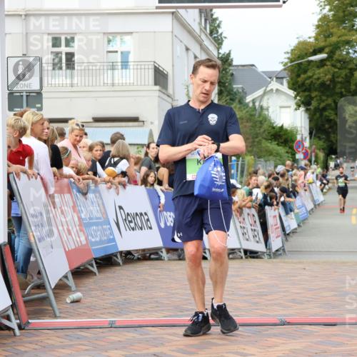 31.08.2025 - 21. Blankeneser Heldenlauf Strokosch-Dieckow http://msf.ph/oto/8673645 31.08.2025 10:51:35 Ziel 2187, 3580, 3030 meine-sportfotos.de