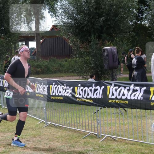31.08.2025 - Elbe Triathlon Hamburg Luisa Fischer http://msf.ph/oto/8673669 31.08.2025 11:06:19 Laufen 453 meine-sportfotos.de