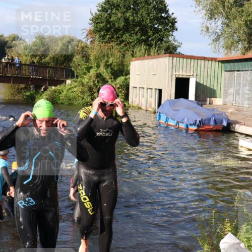 31.08.2025 - Elbe Triathlon Hamburg Luisa Fischer http://msf.ph/oto/8673686 31.08.2025 08:45:34 Schwimmen 264, 267, 269, 319, 320, 348, 368 meine-sportfotos.de