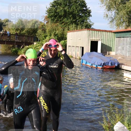 31.08.2025 - Elbe Triathlon Hamburg Luisa Fischer http://msf.ph/oto/8673689 31.08.2025 08:45:35 Schwimmen 264, 267, 269, 319, 348, 368 meine-sportfotos.de