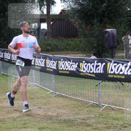 31.08.2025 - Elbe Triathlon Hamburg Luisa Fischer http://msf.ph/oto/8673694 31.08.2025 11:06:30 Laufen 654, 463 meine-sportfotos.de
