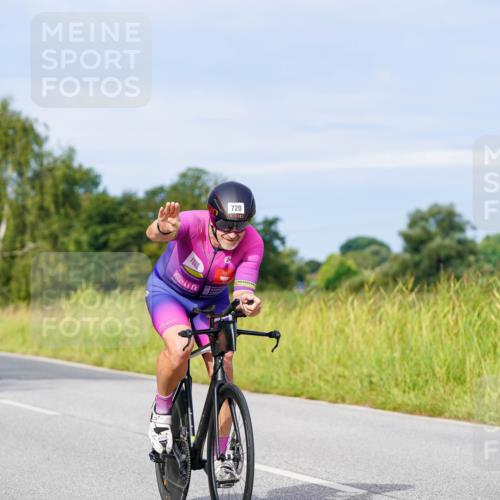 31.08.2025 - Elbe Triathlon Hamburg Michael Burmester http://msf.ph/oto/8673701 31.08.2025 10:12:43 Radfahren 530, 669, 700, 720, 813, 815 meine-sportfotos.de