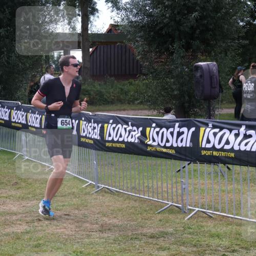 31.08.2025 - Elbe Triathlon Hamburg Luisa Fischer http://msf.ph/oto/8673713 31.08.2025 11:06:32 Laufen 98 meine-sportfotos.de