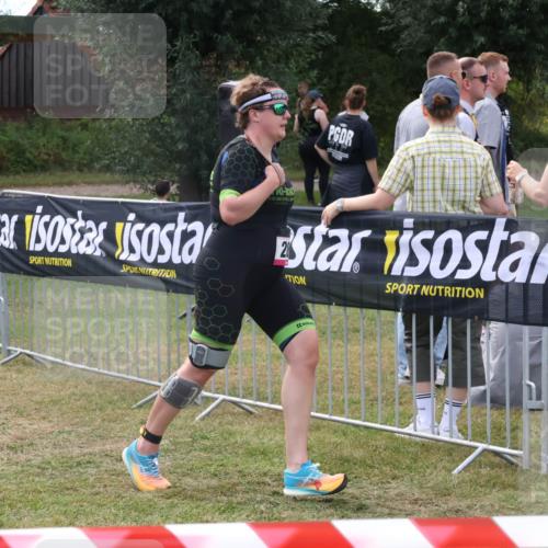 31.08.2025 - Elbe Triathlon Hamburg Luisa Fischer http://msf.ph/oto/8673725 31.08.2025 11:07:05 Laufen  meine-sportfotos.de