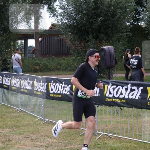 31.08.2025 - Elbe Triathlon Hamburg Luisa Fischer http://msf.ph/oto/8673755 31.08.2025 11:07:10 Laufen 54 meine-sportfotos.de