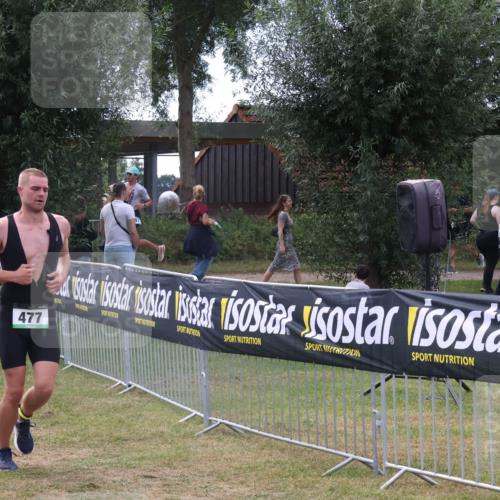 31.08.2025 - Elbe Triathlon Hamburg Luisa Fischer http://msf.ph/oto/8673765 31.08.2025 11:07:17 Laufen 477 meine-sportfotos.de