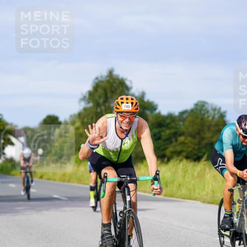 31.08.2025 - Elbe Triathlon Hamburg Michael Burmester http://msf.ph/oto/8673772 31.08.2025 10:12:51 Radfahren 664, 669, 700, 712, 722, 737, 745, 775 meine-sportfotos.de