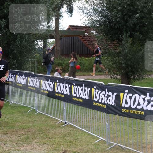 31.08.2025 - Elbe Triathlon Hamburg Luisa Fischer http://msf.ph/oto/8673820 31.08.2025 11:29:28 Laufen 1026 meine-sportfotos.de