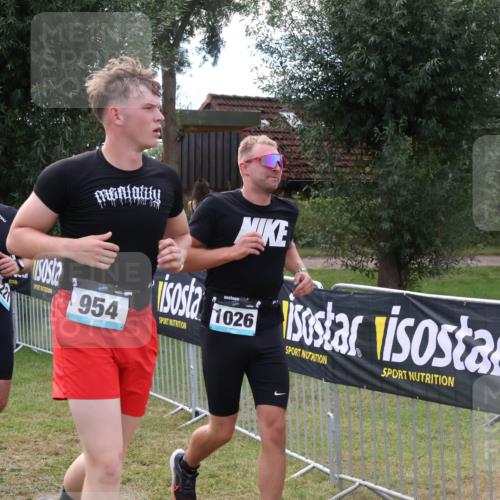31.08.2025 - Elbe Triathlon Hamburg Luisa Fischer http://msf.ph/oto/8673835 31.08.2025 11:29:30 Laufen 954, 1026 meine-sportfotos.de
