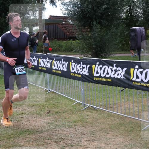 31.08.2025 - Elbe Triathlon Hamburg Luisa Fischer http://msf.ph/oto/8673837 31.08.2025 11:29:36 Laufen 1224 meine-sportfotos.de