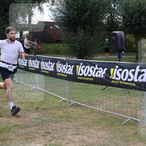 31.08.2025 - Elbe Triathlon Hamburg Luisa Fischer http://msf.ph/oto/8673877 31.08.2025 11:29:54 Laufen 941 meine-sportfotos.de