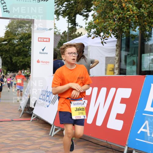 31.08.2025 - 21. Blankeneser Heldenlauf Strokosch-Dieckow http://msf.ph/oto/8673897 31.08.2025 10:30:41 Ziel 2560, 2106, 2179, 2599, 2279, 2102 meine-sportfotos.de