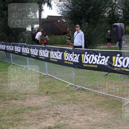 31.08.2025 - Elbe Triathlon Hamburg Luisa Fischer http://msf.ph/oto/8673902 31.08.2025 11:30:12 Laufen 1027, 15 meine-sportfotos.de