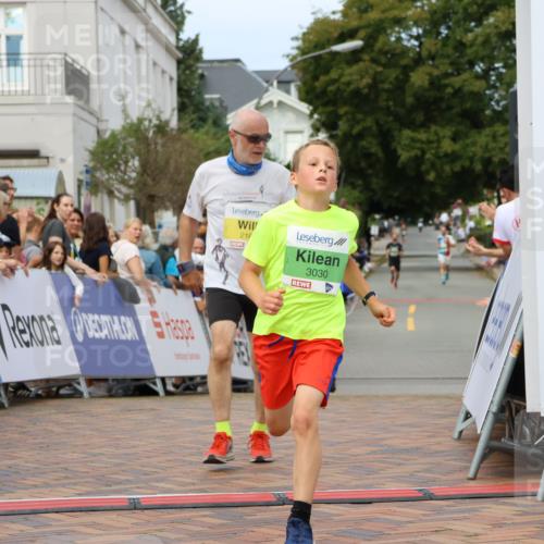 31.08.2025 - 21. Blankeneser Heldenlauf Strokosch-Dieckow http://msf.ph/oto/8673911 31.08.2025 10:51:30 Ziel 2187, 3580, 3030 meine-sportfotos.de