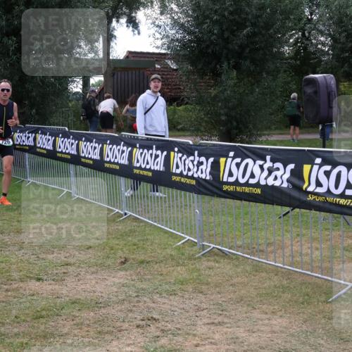 31.08.2025 - Elbe Triathlon Hamburg Luisa Fischer http://msf.ph/oto/8673951 31.08.2025 11:30:18 Laufen 612, 726 meine-sportfotos.de