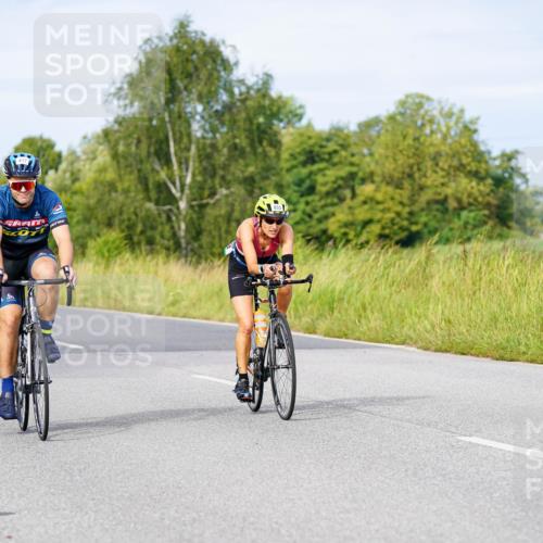 31.08.2025 - Elbe Triathlon Hamburg Michael Burmester http://msf.ph/oto/8673963 31.08.2025 10:13:20 Radfahren 417, 477, 494, 546, 833, 851 meine-sportfotos.de