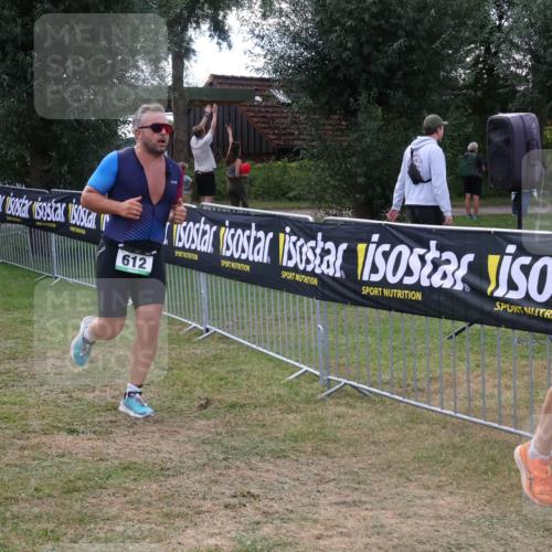 31.08.2025 - Elbe Triathlon Hamburg Luisa Fischer http://msf.ph/oto/8673972 31.08.2025 11:30:21 Laufen 623, 612, 726 meine-sportfotos.de