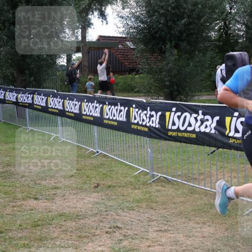 31.08.2025 - Elbe Triathlon Hamburg Luisa Fischer http://msf.ph/oto/8673978 31.08.2025 11:30:22 Laufen 623, 612 meine-sportfotos.de