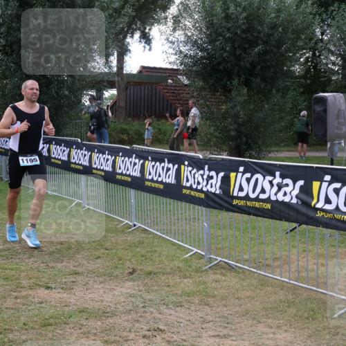 31.08.2025 - Elbe Triathlon Hamburg Luisa Fischer http://msf.ph/oto/8673999 31.08.2025 11:30:30 Laufen 861, 1195 meine-sportfotos.de