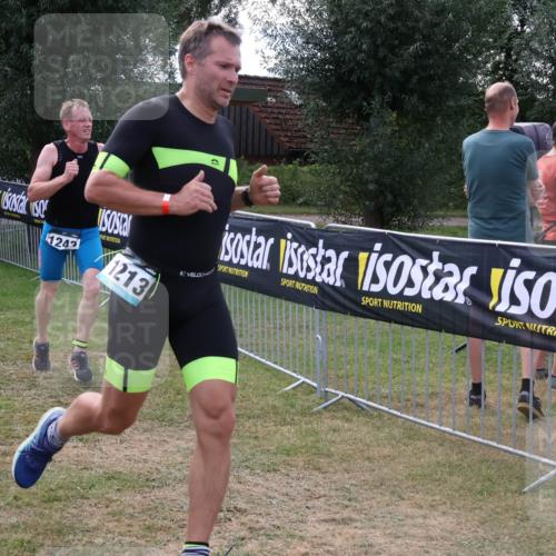 31.08.2025 - Elbe Triathlon Hamburg Luisa Fischer http://msf.ph/oto/8674052 31.08.2025 11:30:48 Laufen 1243, 1213 meine-sportfotos.de