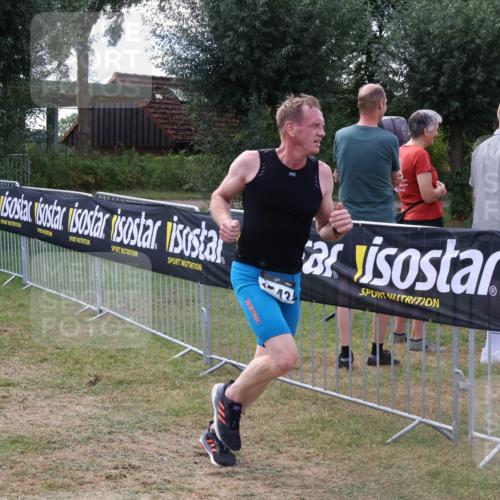 31.08.2025 - Elbe Triathlon Hamburg Luisa Fischer http://msf.ph/oto/8674062 31.08.2025 11:30:49 Laufen 13 meine-sportfotos.de