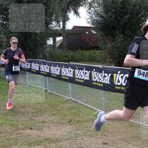 31.08.2025 - Elbe Triathlon Hamburg Luisa Fischer http://msf.ph/oto/8674107 31.08.2025 11:31:10 Laufen 813, 948 meine-sportfotos.de