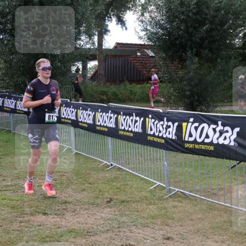 31.08.2025 - Elbe Triathlon Hamburg Luisa Fischer http://msf.ph/oto/8674110 31.08.2025 11:31:10 Laufen 813 meine-sportfotos.de