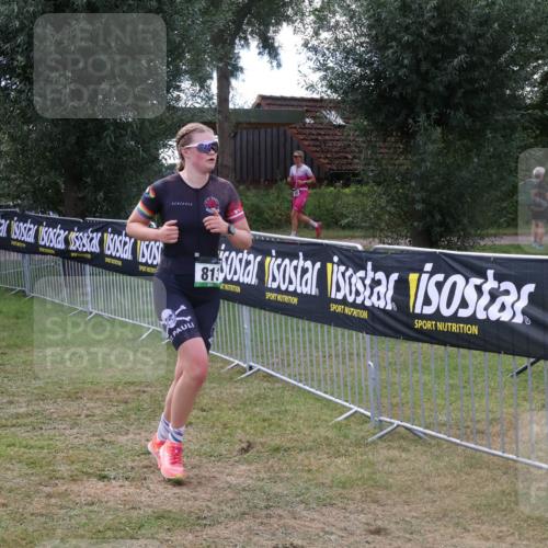 31.08.2025 - Elbe Triathlon Hamburg Luisa Fischer http://msf.ph/oto/8674112 31.08.2025 11:31:11 Laufen 813 meine-sportfotos.de