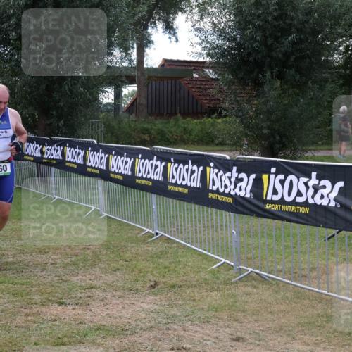 31.08.2025 - Elbe Triathlon Hamburg Luisa Fischer http://msf.ph/oto/8674122 31.08.2025 11:31:15 Laufen 882, 760 meine-sportfotos.de