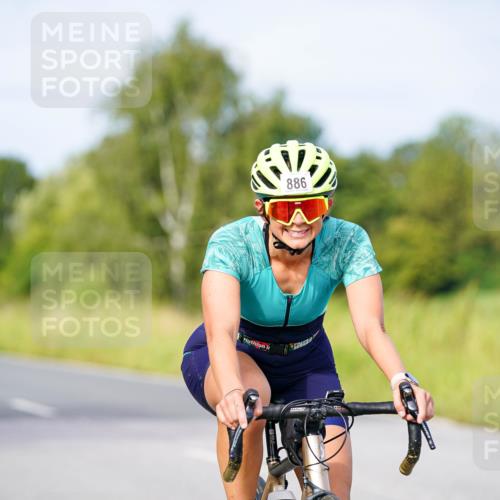 31.08.2025 - Elbe Triathlon Hamburg Michael Burmester http://msf.ph/oto/8674139 31.08.2025 10:13:50 Radfahren 567, 886 meine-sportfotos.de