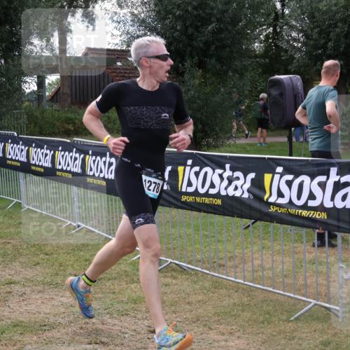 31.08.2025 - Elbe Triathlon Hamburg Luisa Fischer http://msf.ph/oto/8674162 31.08.2025 11:31:27 Laufen 1278 meine-sportfotos.de