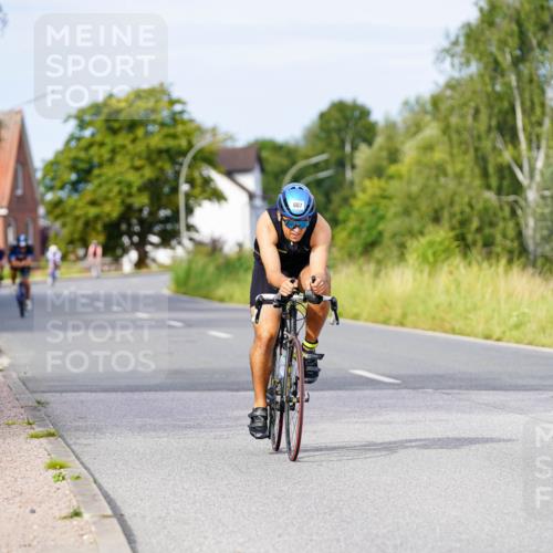 31.08.2025 - Elbe Triathlon Hamburg Michael Burmester http://msf.ph/oto/8674186 31.08.2025 10:14:06 Radfahren 607, 729, 773, 881 meine-sportfotos.de
