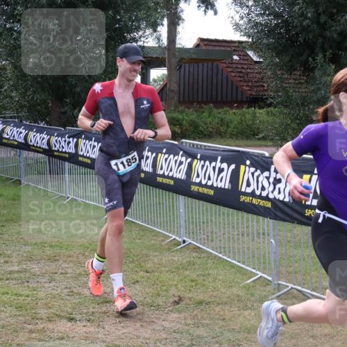 31.08.2025 - Elbe Triathlon Hamburg Luisa Fischer http://msf.ph/oto/8674190 31.08.2025 11:31:44 Laufen 402, 1185, 0 meine-sportfotos.de