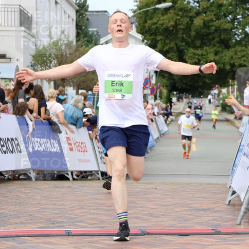 31.08.2025 - 21. Blankeneser Heldenlauf Strokosch-Dieckow http://msf.ph/oto/8674289 31.08.2025 10:51:18 Ziel 3388, 3292 meine-sportfotos.de